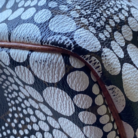 Louis Vuitton Spoedy 30 Yayoi Kusama Collection - Picture 10 of 17